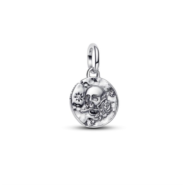Medaglione in argento sterling a forma di teschio con zircon