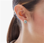 Orecchini corti in cristallo blu colorato