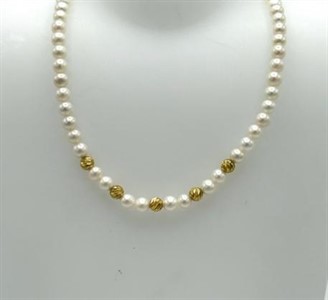 Collana di Perle con Sfere in Oro - mm 5/5.5
