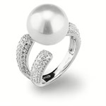 Anello in Argento con Zirconi e Perla