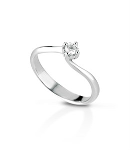 Anello solitario con Diamante