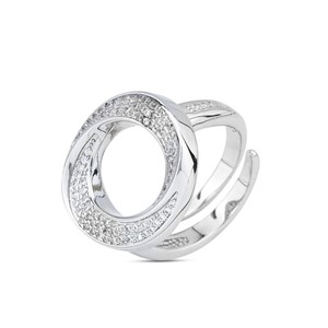 Anello con centrale circolare di pavè di zirconi