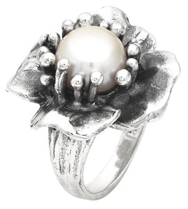 Anello Magnolia