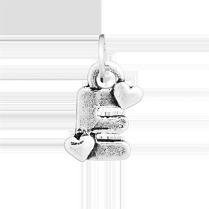 Charm E Cuoricini
