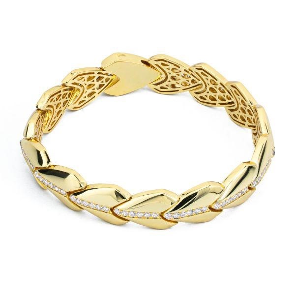 Bracciale con pendenti snodati a squame