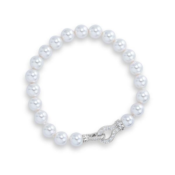 Bracciale con filo di perle con chiusura zirconi