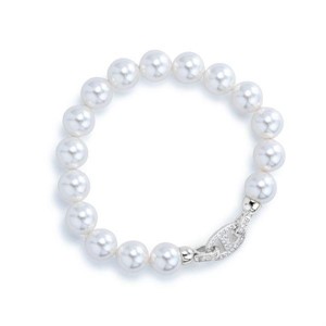 Bracciale con filo di perle con chiusura maglia zirconi